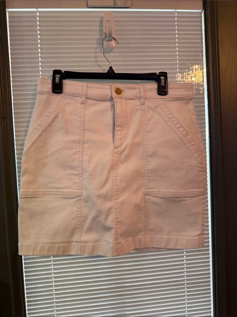 Tommy Bahama Cream Cotton Mini Skirt